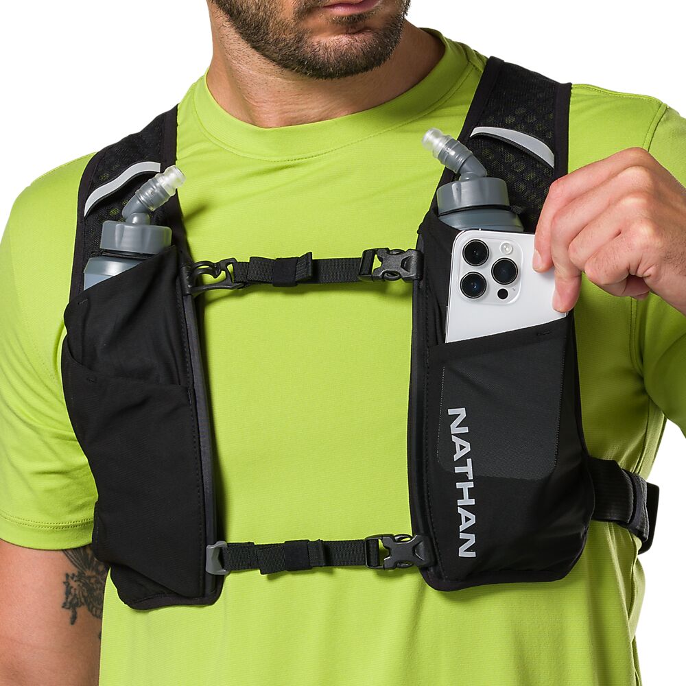 30930N-00010_Quick Start 3.0 4L SF Black-Reflective Silver_onBody 3.png