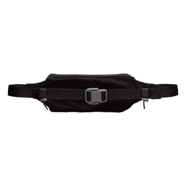 30870N-00010_Marathon Pak 3.0 Black-Reflective Silver_Back.png