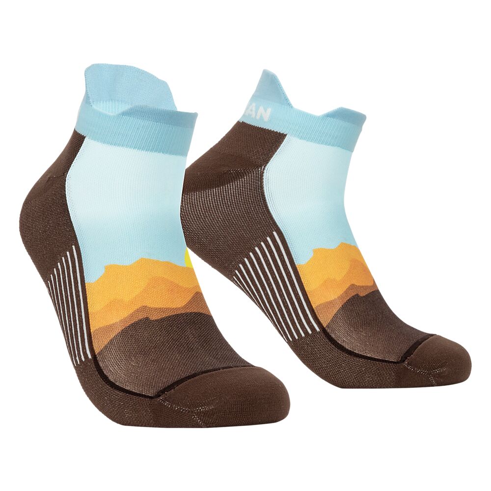 10600N-30073_Adventure Speed Tab Socks Desert Sunset_Main.png