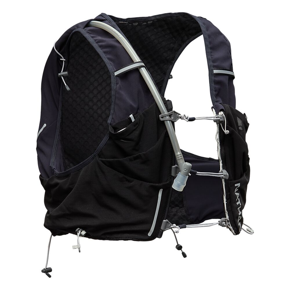 30650N-00010_Pinnacle Pro 12L Black-Reflective Silver_Front.png