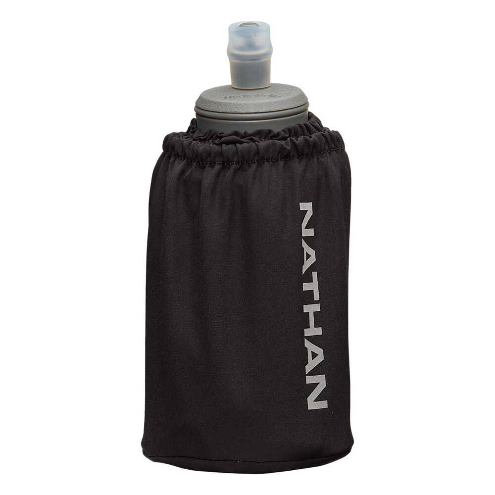 70700N-00010_Pinnacle 18oz Soft Flask Black-Reflective Silver_Main.png