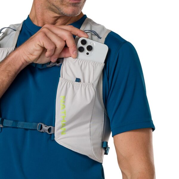 30570N-60011_Pinnacle FeatherLite Vest Vapor Grey_onBody 5.png