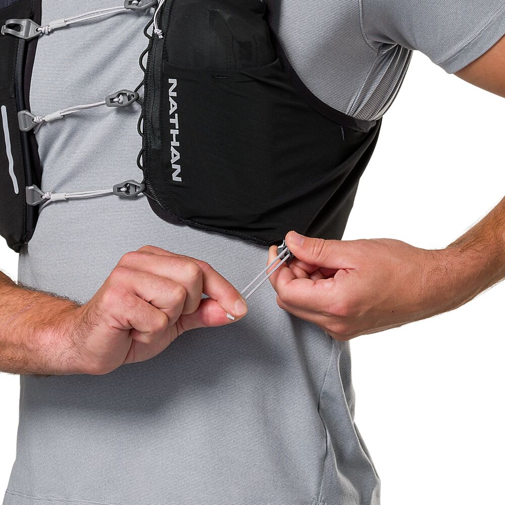 30690N-00010_Pinnacle Pro 6L Black-Reflective Silver_onBody 6.png