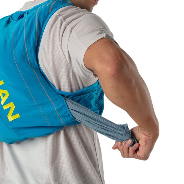 40240N-60017_Pinnacle 12 BlueMeAway-FinishLime_onBody 7.png