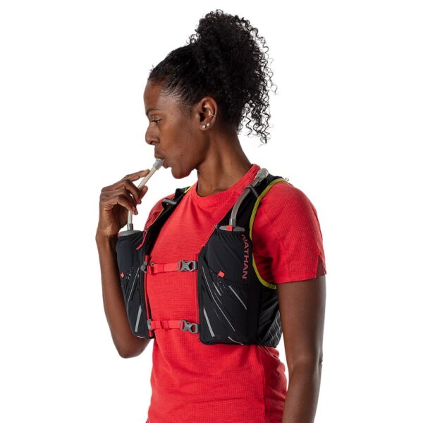 40200N-00027_Wm's Pinnacle 4 Black-Hibisucus_onBody 4.png