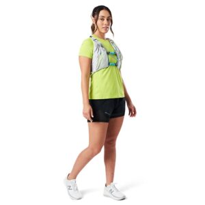 40180N-60284_Wm's Pinnacle 12 Vapor Grey-Caribbean Blue_onBody 4.png