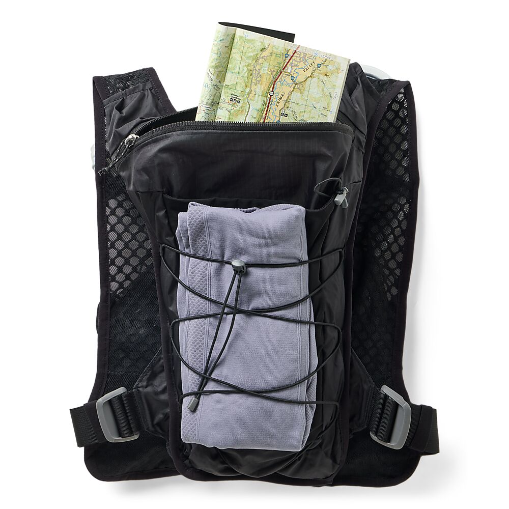 31150N-00010_QuickStart 15L Black-Reflective Silver_Detail-2.png