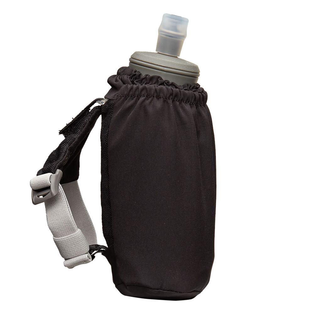 70700N-00010_Pinnacle 18oz Soft Flask Black-Reflective Silver_Side.png