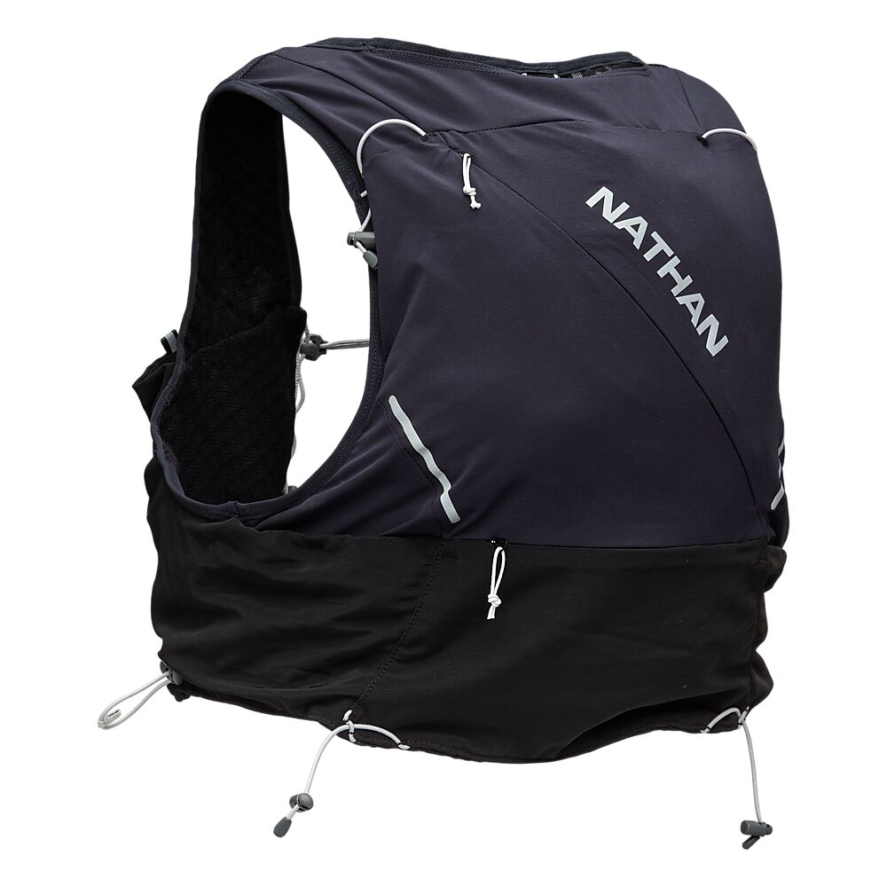 30650N-00010_Pinnacle Pro 12L Black-Reflective Silver_Back.png