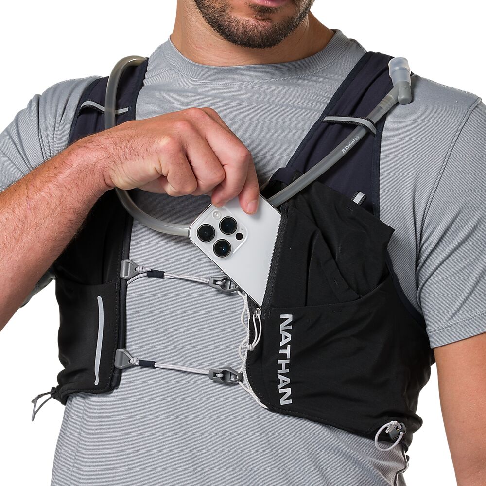 30650N-00010_Pinnacle Pro 12L Black-Reflective Silver_onBody 4.png