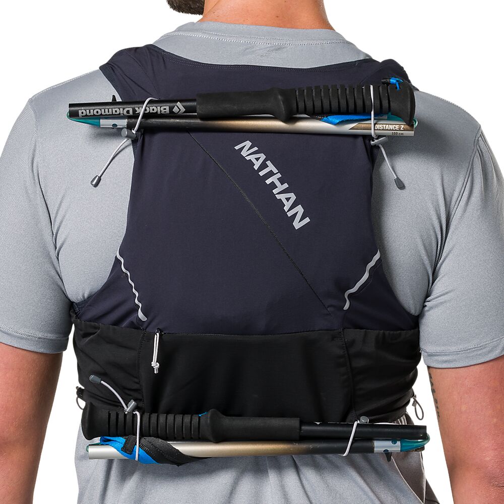 30650N-00010_Pinnacle Pro 12L Black-Reflective Silver_onBody 7.png