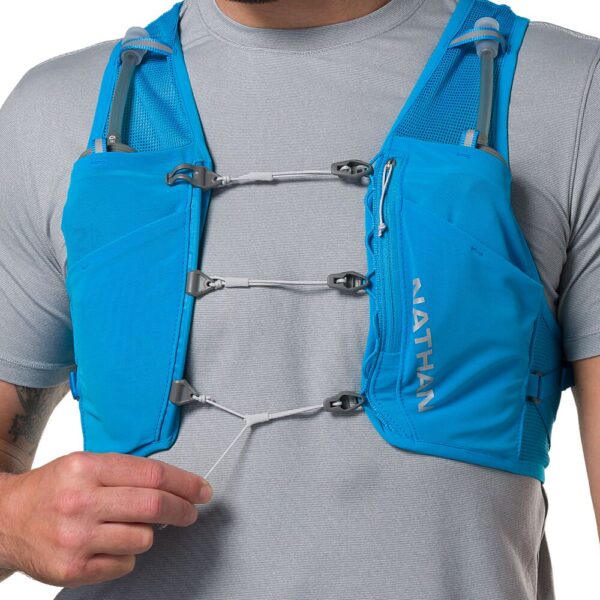 30730N-60466_Pinnacle Breeze 4L Electric Blue-Reflective Silver_onBody 4.png