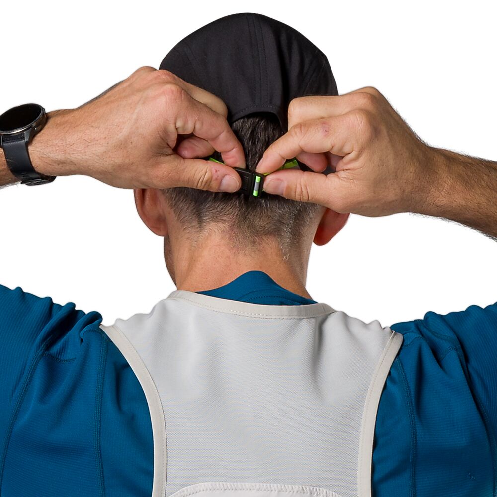 10800N-00022_Run Cool Stash Hat Black-FinishLime_onBody 4.png
