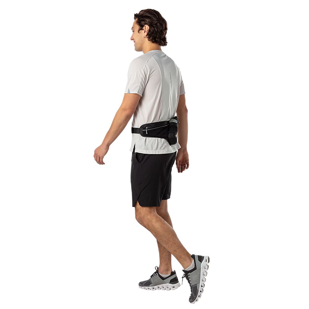 4873N-00108_Peak - 535ML Black-Gold_onBody 2.png