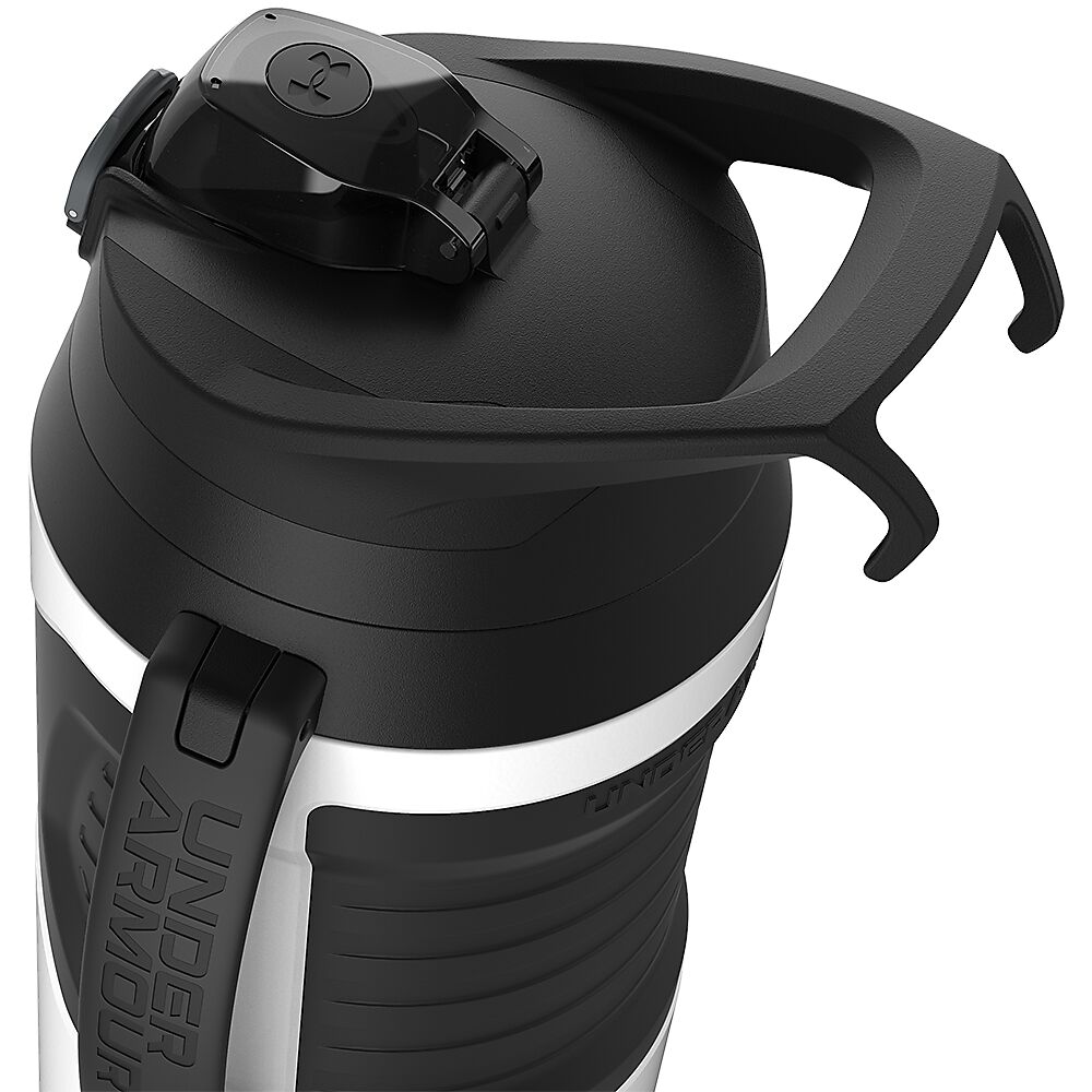 UA70020-WH_Playmaker Jug 64oz White_Detail 2.png
