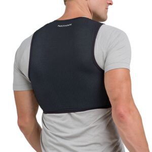 31030N-00010_AeroZip 1L Black-Reflective Silver_onBody 2.png