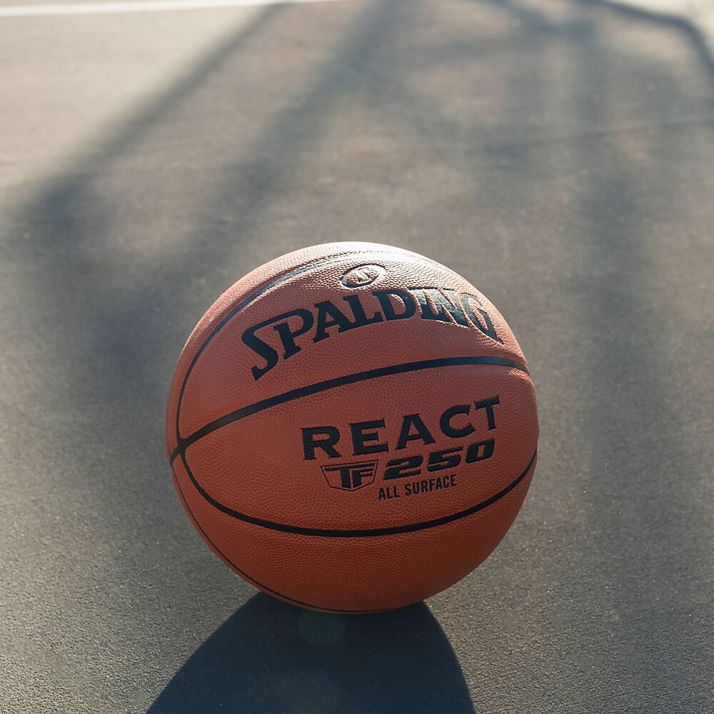 76801Z_React TF-250_onCourt.png
