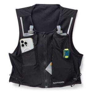 31030N-00010_AeroZip 1L Black-Reflective Silver_Detail 1.png