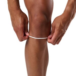 31250R-WH_Silicone Patella Band Pair White_Detail 2.png