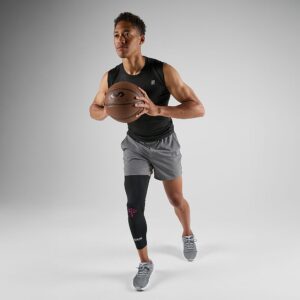 22100R-BKPI_HEX Viz Leg Sleeve Single Black-Pink_Lifestyle 3.png