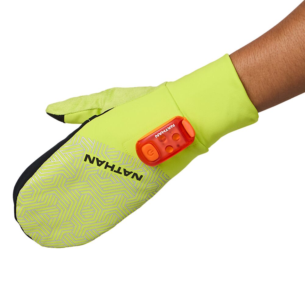 10920N-40072_HyperNight Reflective Convertible Mitt 2_onBody 4.png