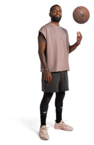 22080R-BKGR_HEX Viz Knee Sleeve Pair Black-Grey_Lifestyle 2.png