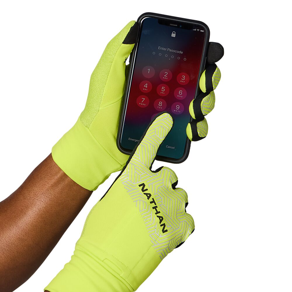 10900N-40072_HyperNight Reflective Glove 2_onBody 3.png