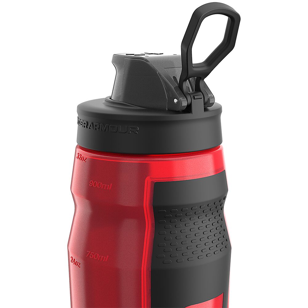 UA70320-RD_Playmaker Squeeze Red_Detail 2.png