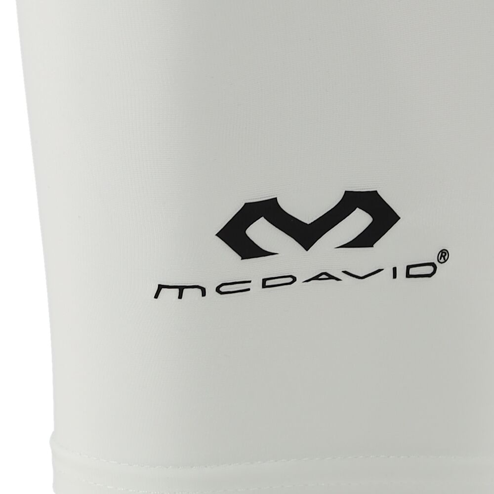 10020R-WH_Compression 3-4 Tight With Dual Layer Knee Support White_Detail.png