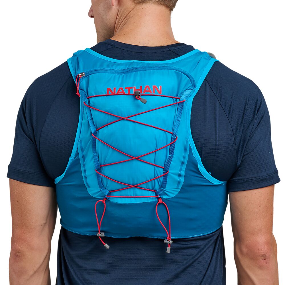 31110N-60522_Vapor Air 4.0 8L Electric Blue-Ribbon Red_onBody 2.png