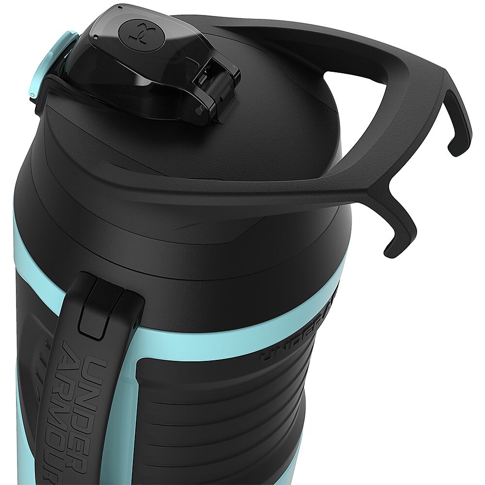 UA70020-BBL_Playmaker Jug 64oz Breeze Blue_Detail 2.png