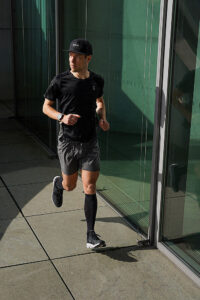 8831R-BK_Elite Recovery Compression Socks Black_Lifestyle.jpg