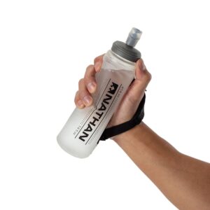 40280N-00010_ExoShot 14 oz Lite Black-Reflective Silver 420ML_onBody 1.png