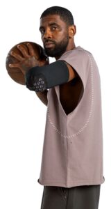 22120R-BKGR_HEX Viz Arm Sleeve Single Black-Grey_Lifestyle 2.png