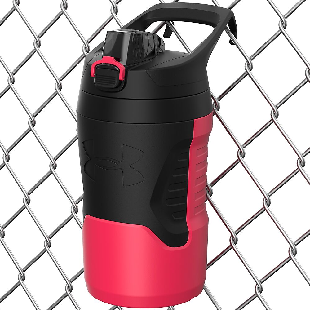UA70890-CER_Playmaker Jug Cerise 32oz_Detail 4.png