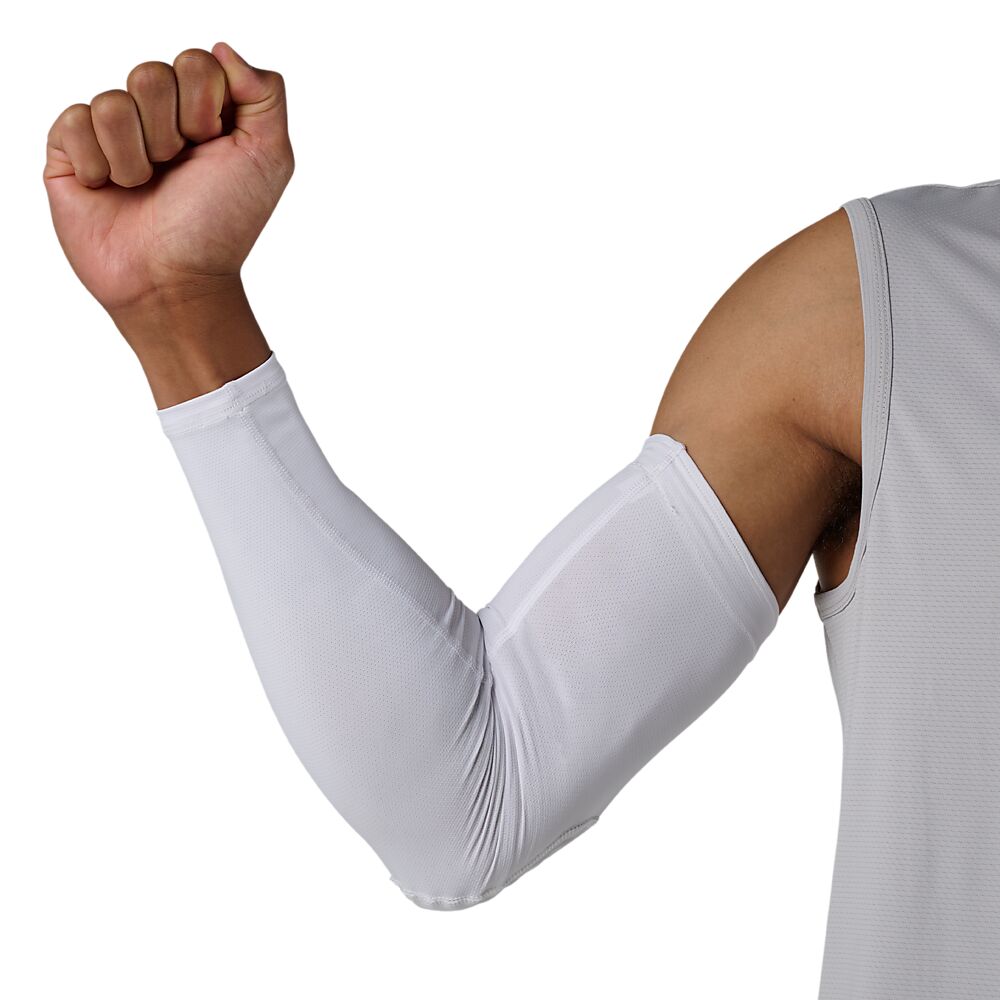 22120R-WHGR_HEX Viz Arm Sleeve Single White-Grey_onBody 2.png