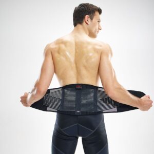 493R-BK_Back Stabilizer Black_Lifestyle6.png