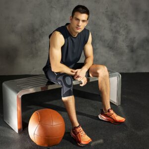 5116R-BK_Knee Sleeve 4-Way Elastic With Gel Buttress And Stays Black_Lifestyle9.png