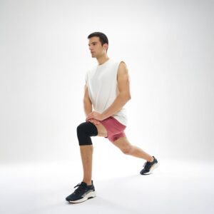 510R-BK_Knee Sleeve Elastic Black_Lifestyle5.png
