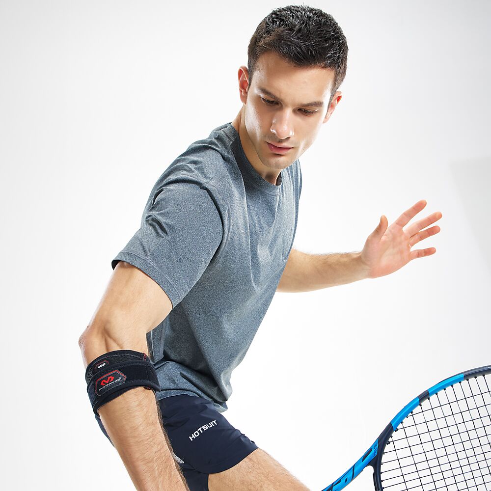 489R-BK_Tennis Elbow Strap With Pads Black_Lifestyle6.png