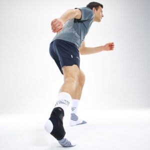 432R-BK_Ankle Support With Figure-8 Straps Black_Lifestyle2.png